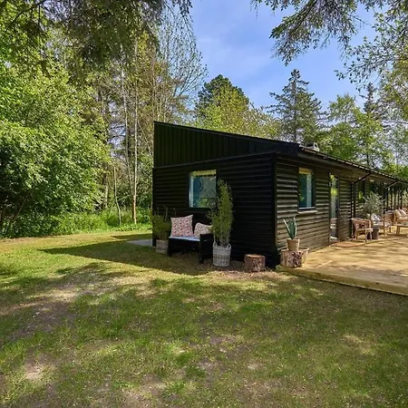 Newly Renovated Close To Forest And * Vejby