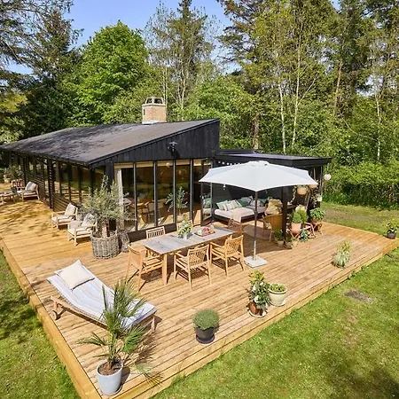 Newly Renovated Close To Forest And Ferienhaus *