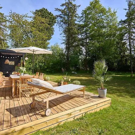 Newly Renovated Close To Forest And * Vejby