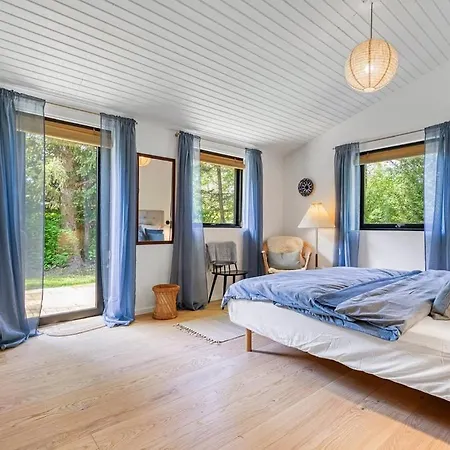 Newly Renovated Close To Forest And Ferienhaus *