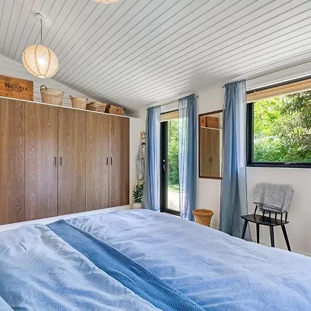 Сasa de vacaciones Newly Renovated Close To Forest And