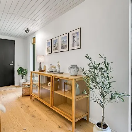 Newly Renovated Close To Forest And * Vejby