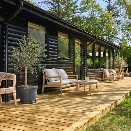 Newly Renovated Close To Forest And * Vejby